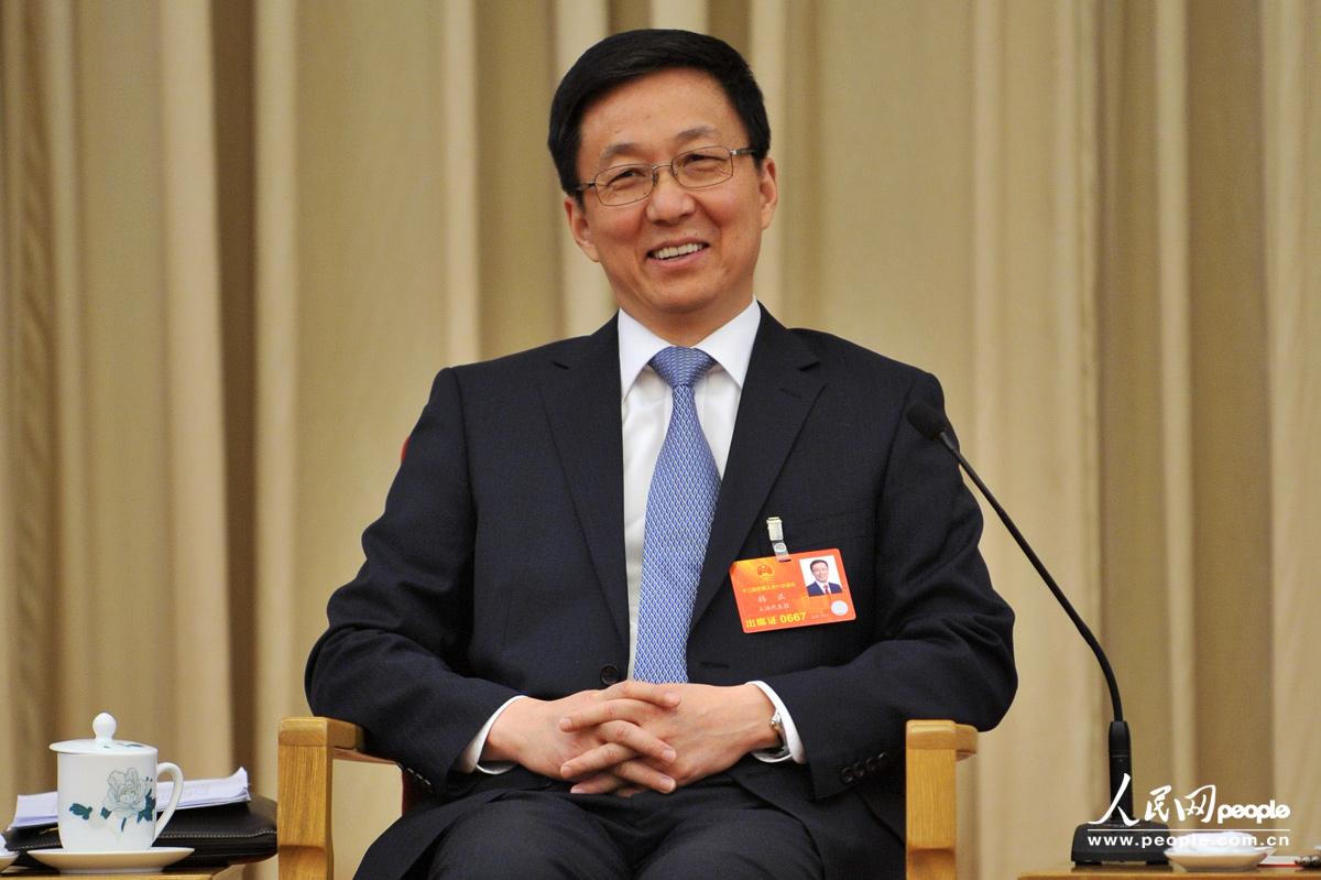 2013全国两会:韩正代表答记者问 表情丰富态度