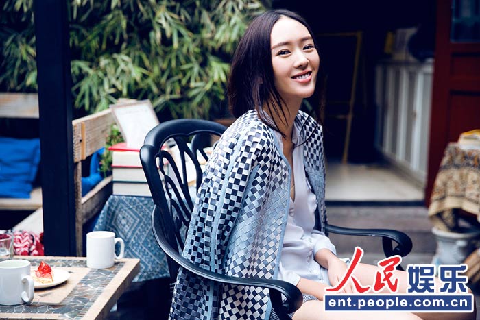 大胆内衣秀图片