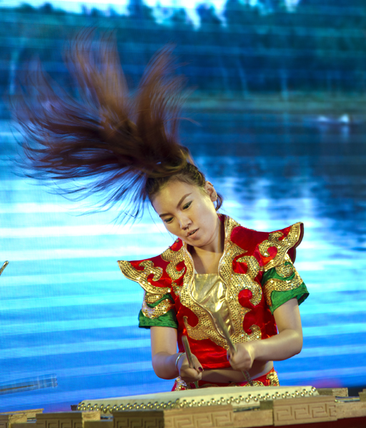 12.����      ��Ӱ��ǿ