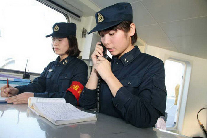 ��ž����ܴ��ڲ����� ȥ��1/3ʱ���ں��������Ϻ�����ĳ���ۣ����ǵ����ԡ�����ɽ�������ĺ����������ܵ�½����������һ�����ϳǱ���׳���䣬�����˶���������ǣ�����ɽ�ġ���ɫ�����������뽢Ա��Ѫ���������������ϸ��