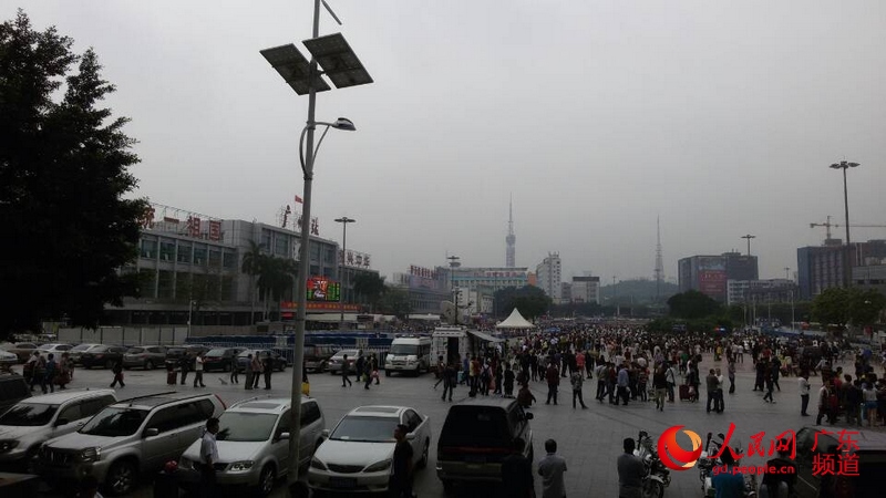 广州火车站砍人图片