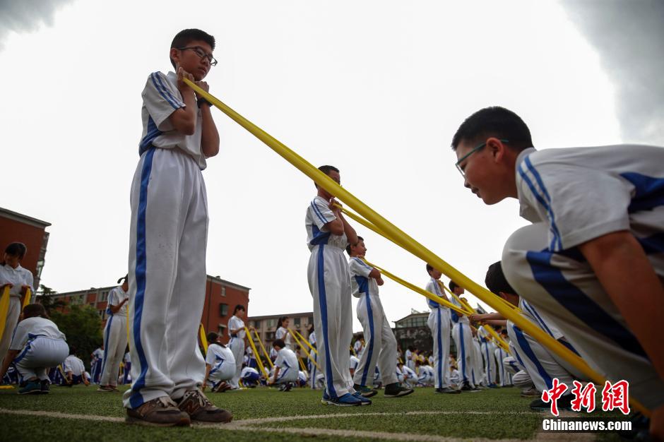 北京中学生课间操变身身体运动功能训练