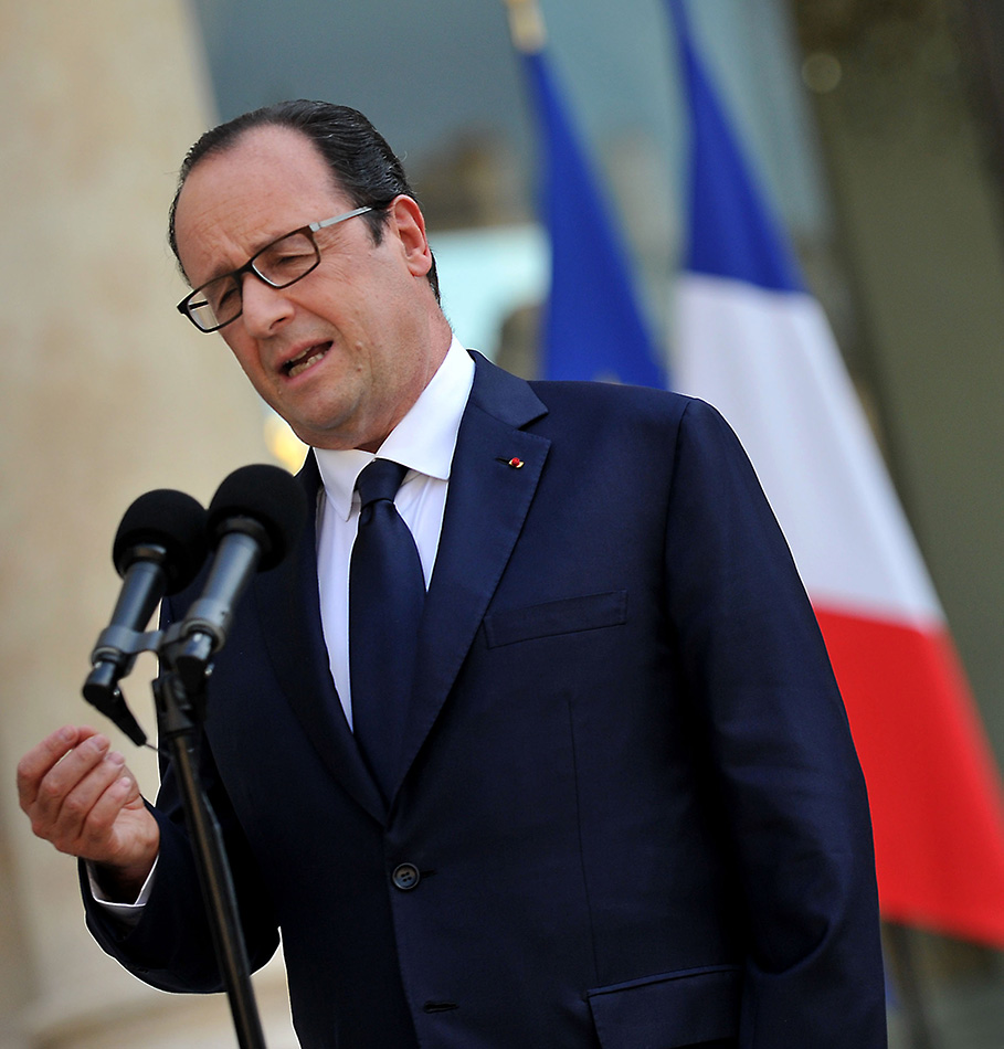 法国总统说有迹象表明阿尔及利亚失联客机已在马里坠毁 【3】