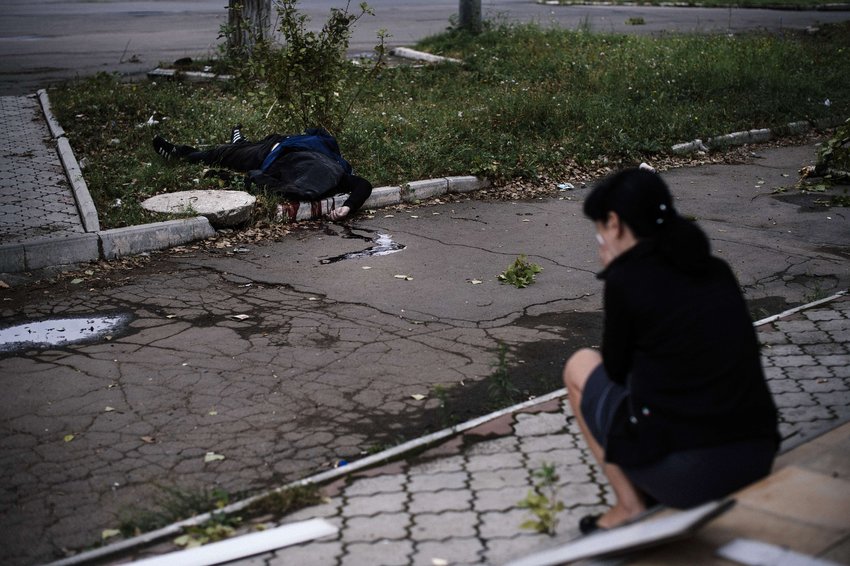 探访乌克兰顿巴斯民兵组织志愿者的生活百态