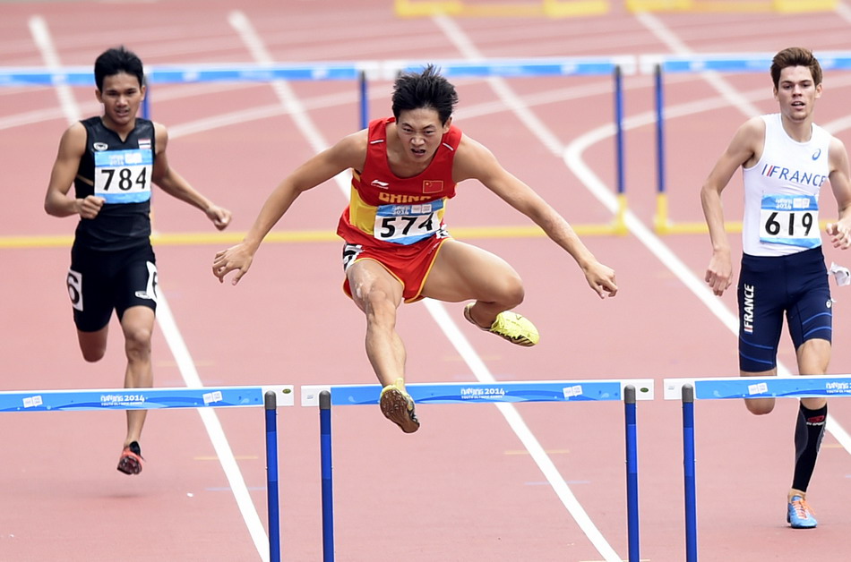 青奥会田径男子400米栏中国选手徐志航夺冠4