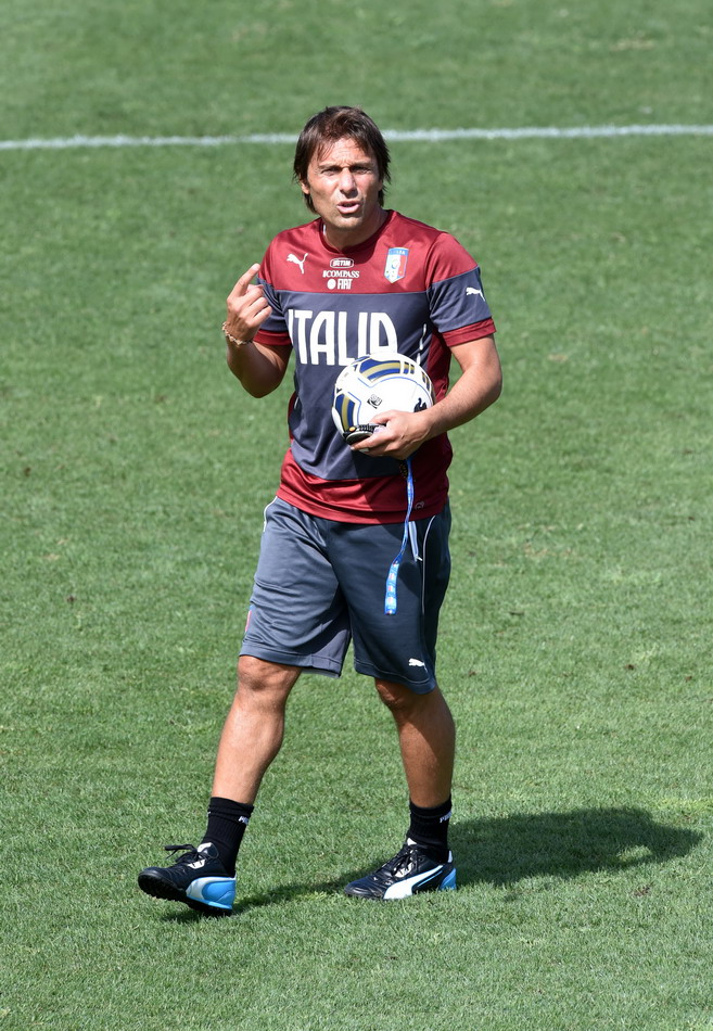 意大利国家足球队在新主帅孔蒂带领下展开集训