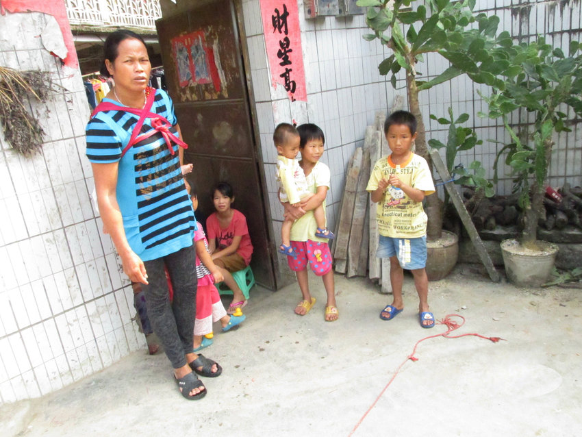 广西灵山发生恶性砍杀事件致4名小学生死亡
