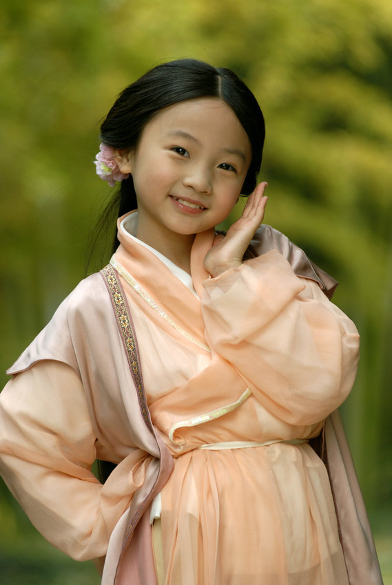 2010年7月5日讯,新版《红楼梦》剧照. 林妙可饰演的幼年林黛玉