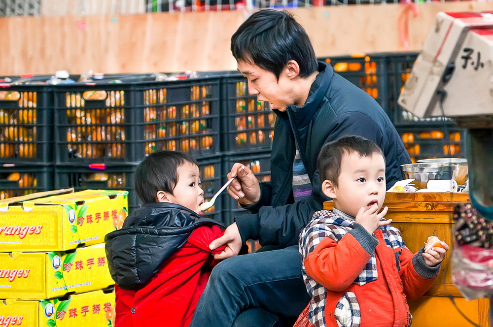 ���Ƚ�  ½����  ���ۼ�϶_