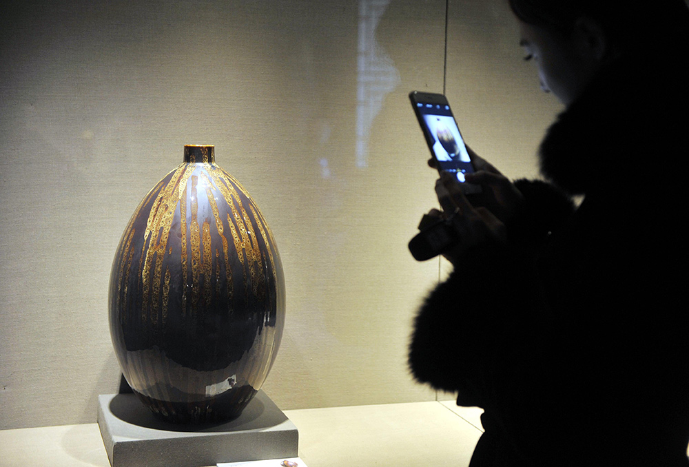 百余件当代陶瓷艺术作品亮相北京恭王府