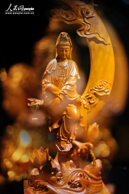 ��Ե  ��Ը  ����