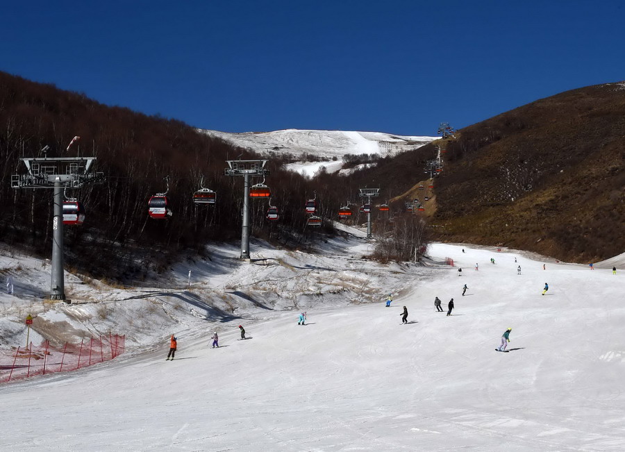 云顶滑雪公园规划用于举办自由式滑雪,单板滑雪比赛.(资料照片)