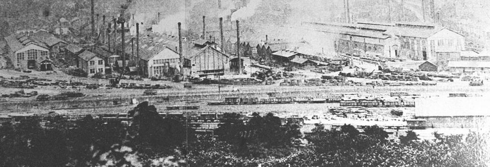 这是法国勃艮第地区的一座名为克勒佐的小城里的一家工厂的资料照片。20世纪20年代，赵世炎、李立三、邓小平都曾在此工厂劳动。 