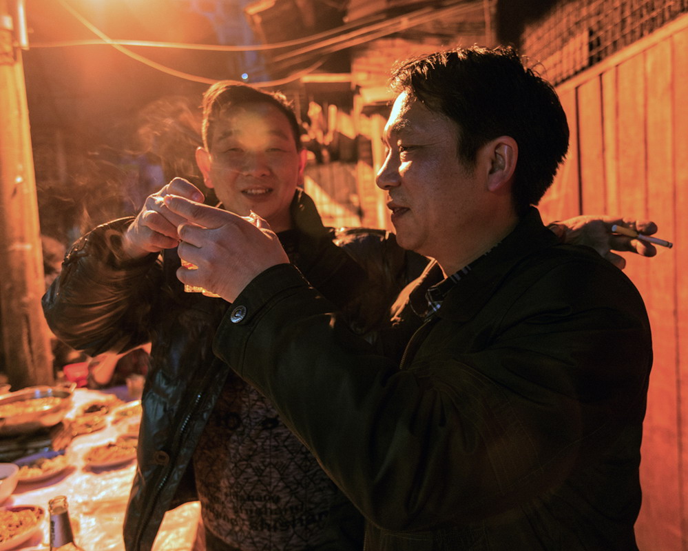 �ھ�κ����������ֵܰ������ɱ���