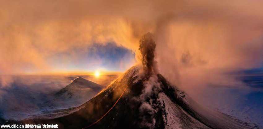 航拍全球最壮观的火山喷发