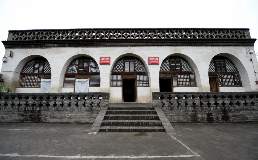 图为位于延安市子长县的瓦窑堡会议旧址（2014年8月7日摄）。