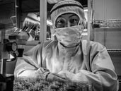 黄晓丽作品中国制造业的女工人