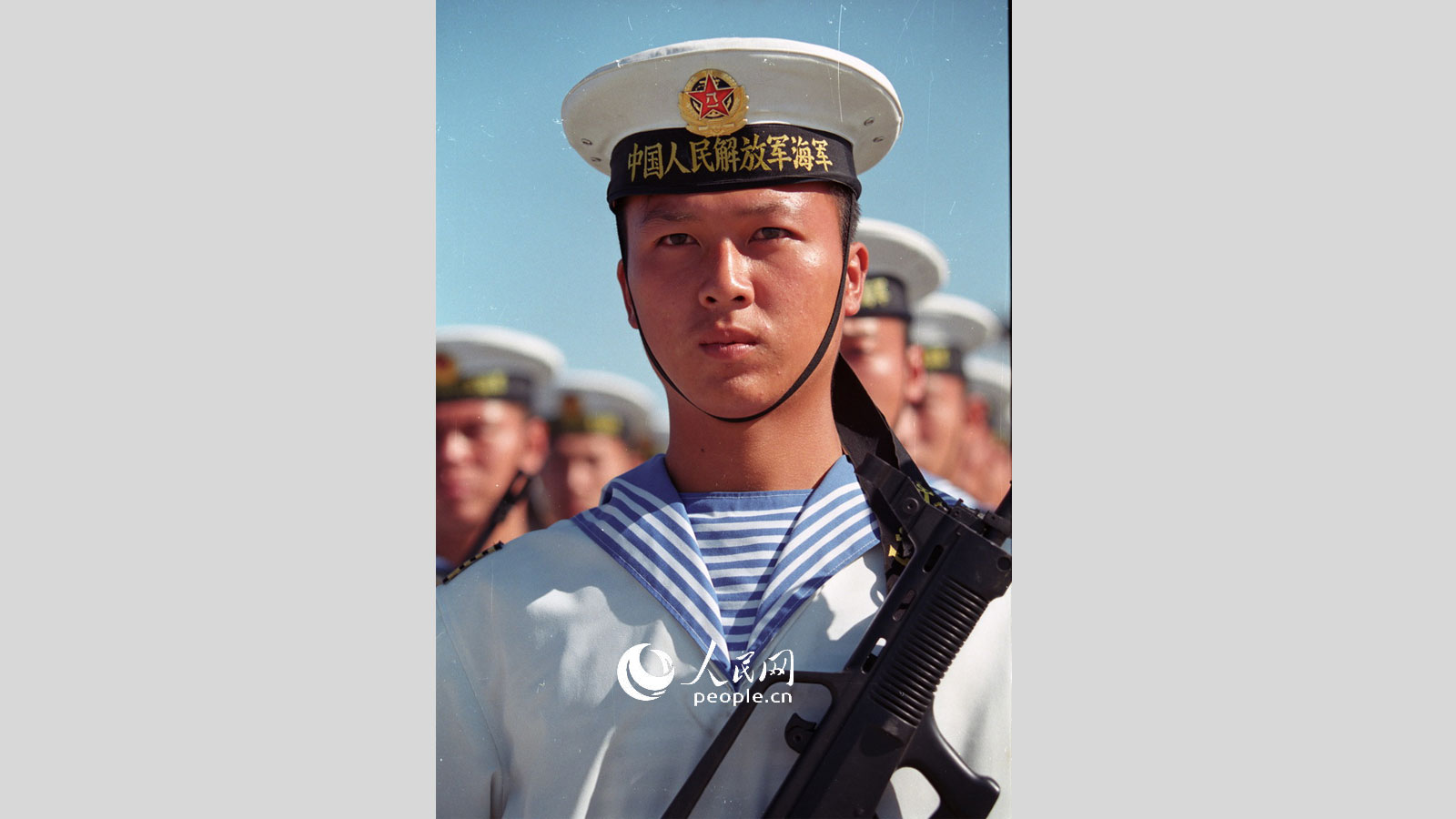  1999�����50�����ı��еĺ���ˮ�����ӡ����츻��