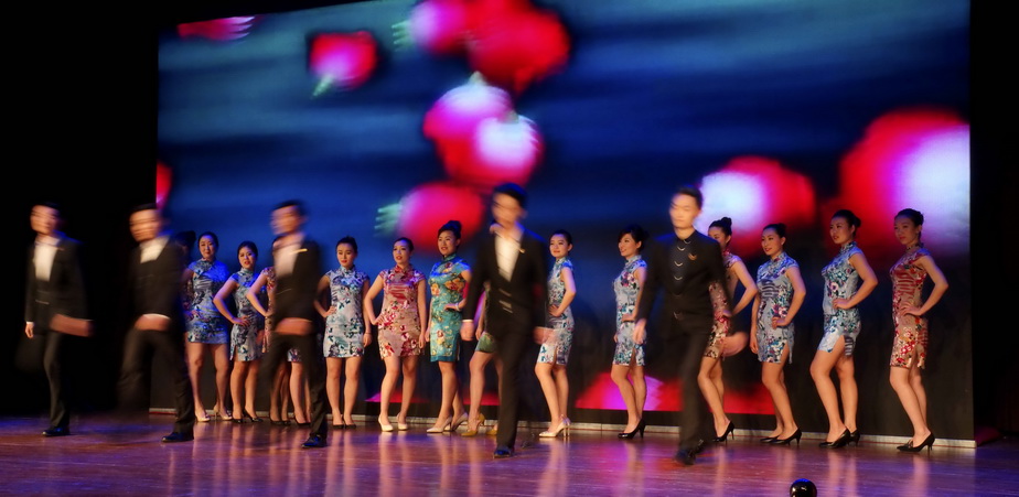 10.��С����Ӱ