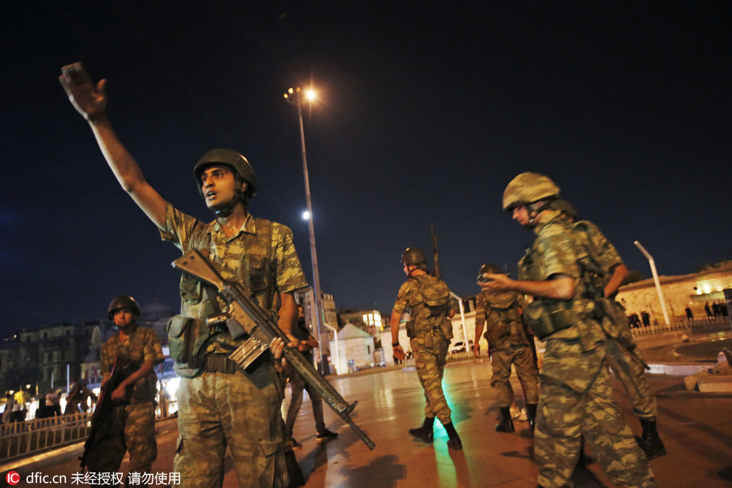 土耳其发生军事政变 安全形势严峻