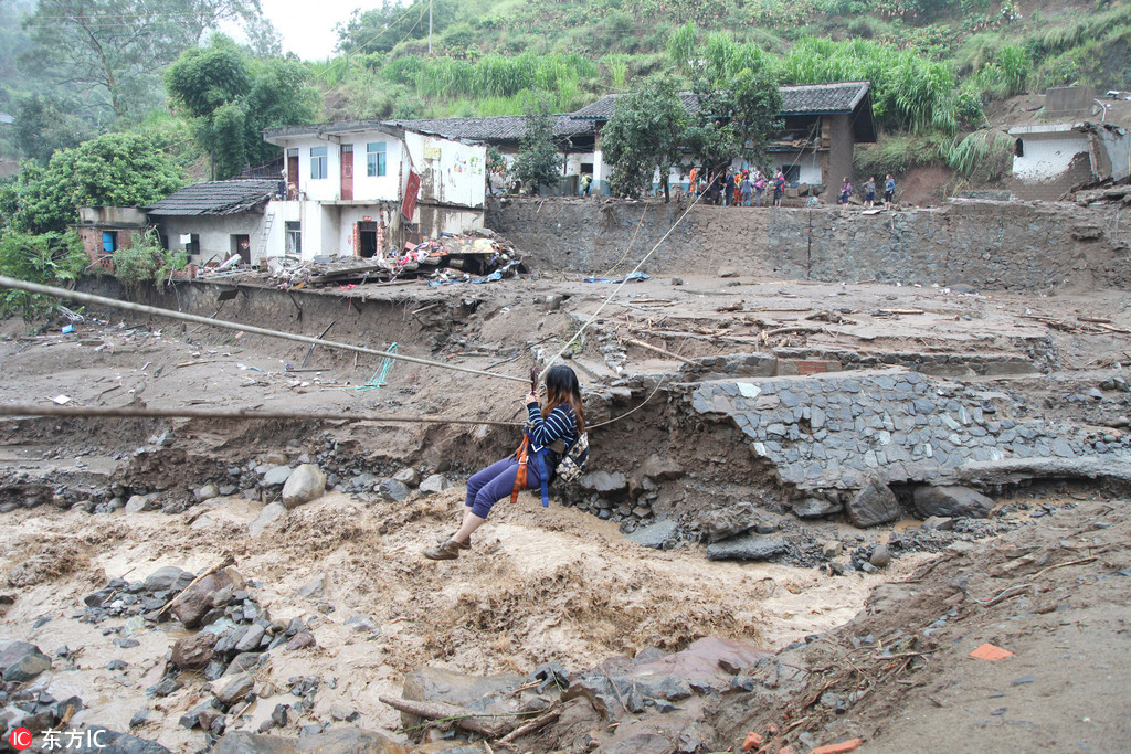 四川攀枝花遭遇暴雨袭击 已致6人死亡11人失踪