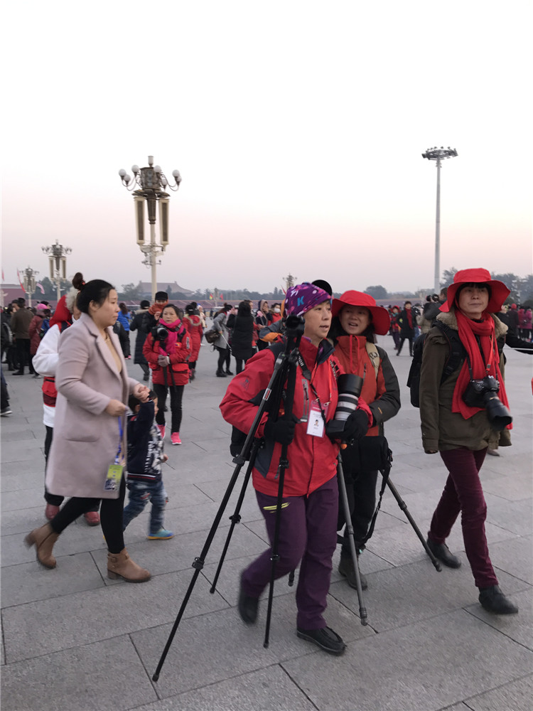 28.ѧԱ�����찲�Ź㳡������ʽ�������Ӱ