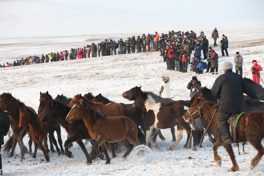 ���ֹ������������̱������Ļ���Ӱ������6��