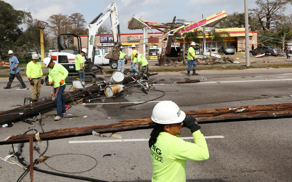 ����·��˹��������������Ϯ����2��