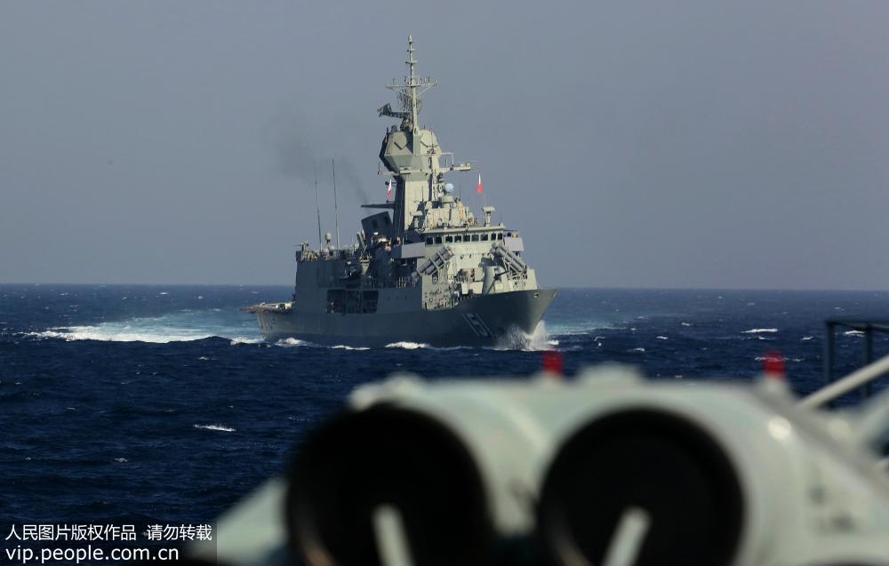 艦艇編隊變換