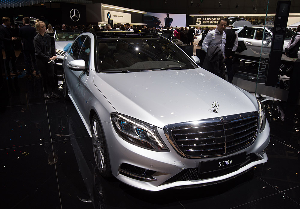 ����3��8������ʿ�����߹��ʳ�չ������ı���S500e����Դ������
