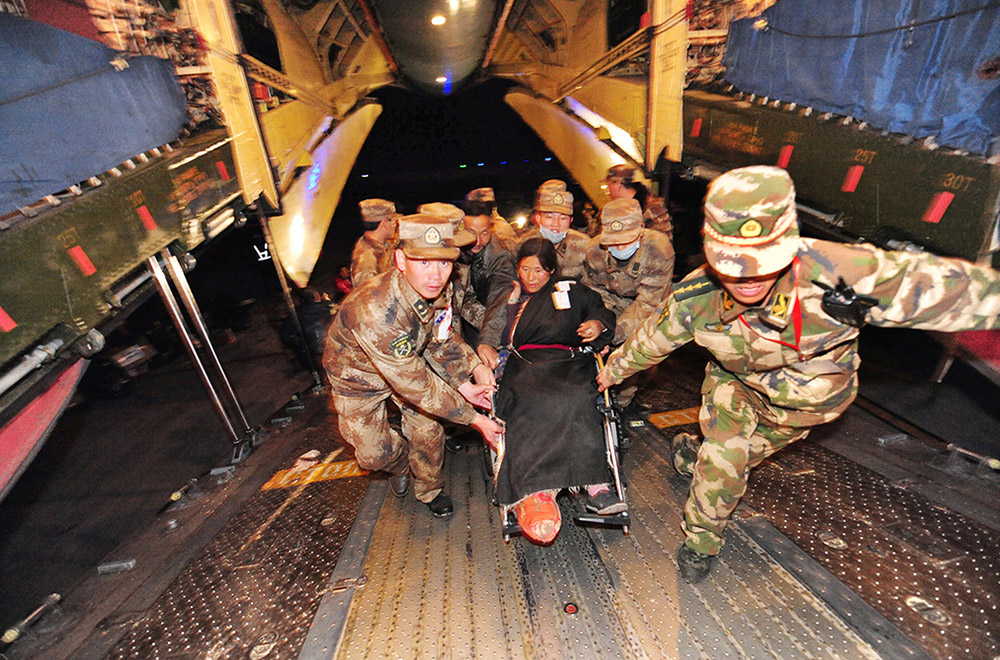 ֮3����������2010.04����2010��4��20����21ʱ50�֣��侯�ٱ����������������˲������̧���������