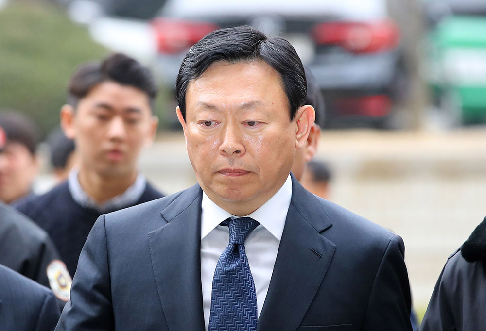 3��20�գ����켯�Ż᳤�����򵽴ﺫ���׶�����ط���Ժ���»���/����