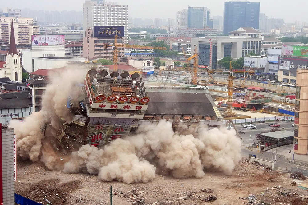 4��25�����������ŵ��е��������á�