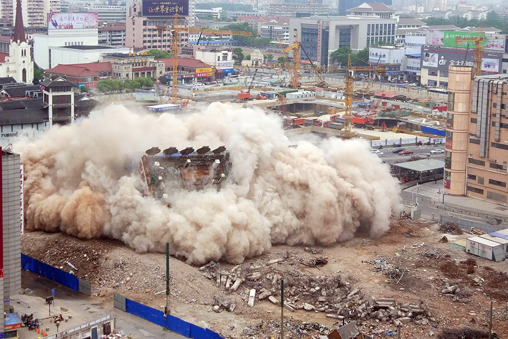 4��25�����������ŵ��е��������á�