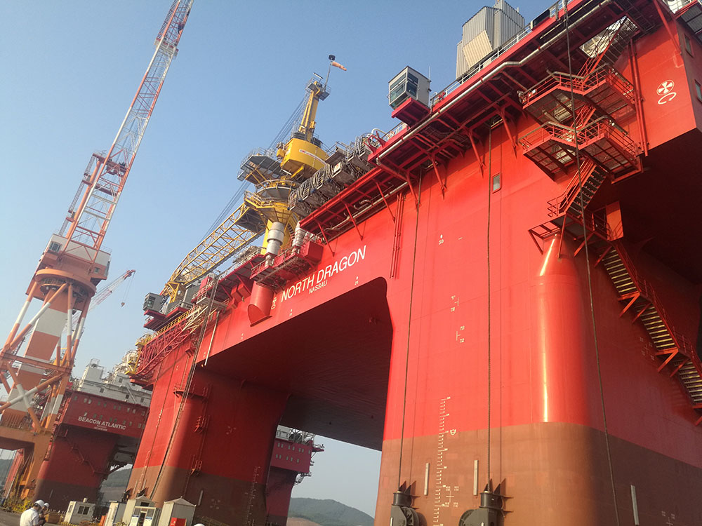 中集來福士煙台基地：深水半潛式鑽井平台維護中【4】