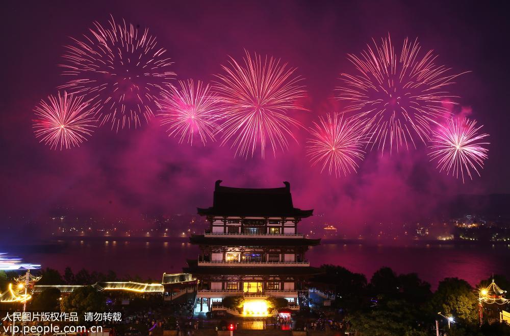 ��ɳ�����޾���ʢ��������� ��ף����90���꡾2��