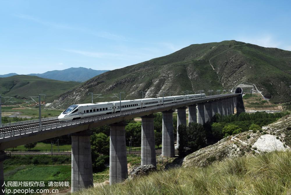 內蒙古首條高鐵即將開通【2】