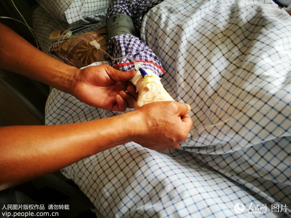 浙江衢州：殘疾老太患癌欲捐獻遺體回饋社會【3】
