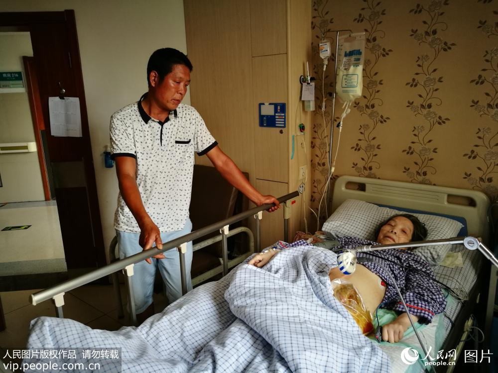 浙江衢州：殘疾老太患癌欲捐獻遺體回饋社會【4】
