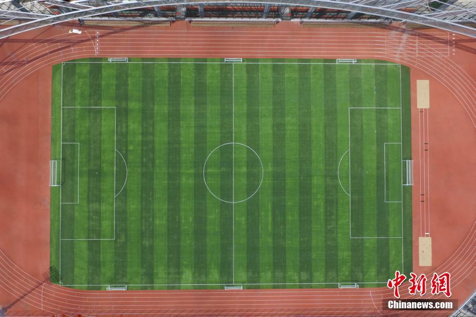 上海首個屋頂標准足球場將對公眾開放【3】