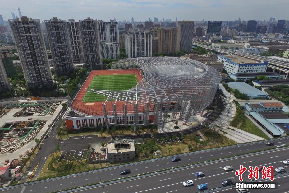上海首個屋頂標准足球場將對公眾開放【5】