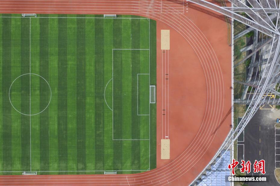 上海首個屋頂標准足球場將對公眾開放【4】