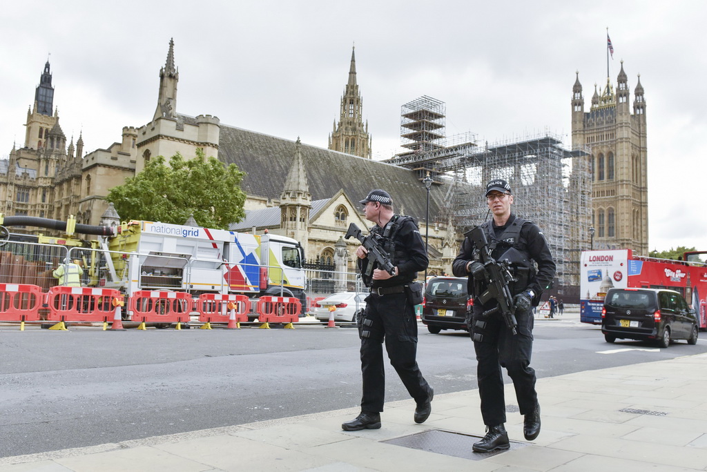 英國降低恐怖威脅等級