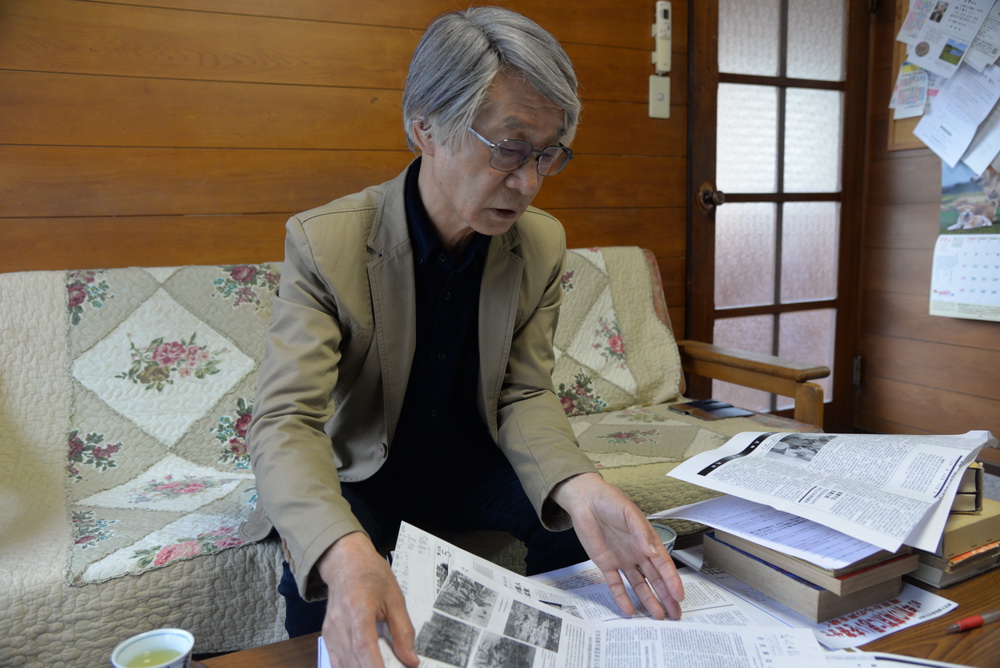 2017年11月25日，日軍侵華戰爭歷史學者森正孝在日本靜岡接受新華社記者專訪，對右翼否認南京大屠殺的論調進行一一駁斥。新華社記者王可佳攝