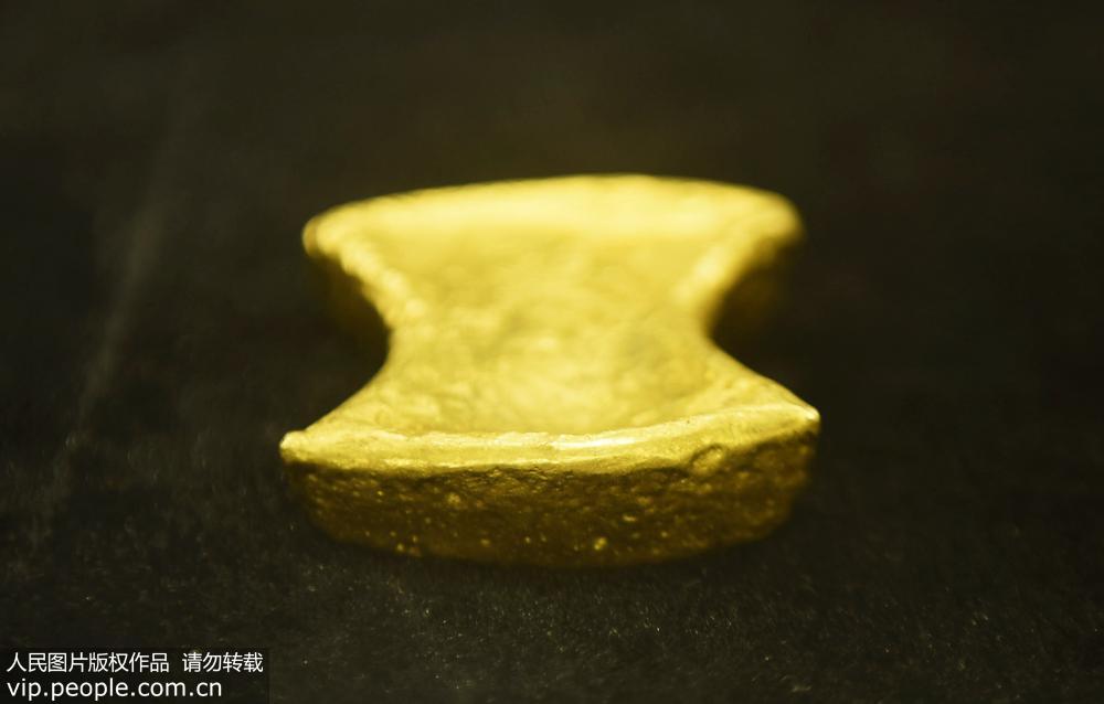 南宋時期十兩素面金鋌亮相杭州 以40萬元高價被拍賣【2】