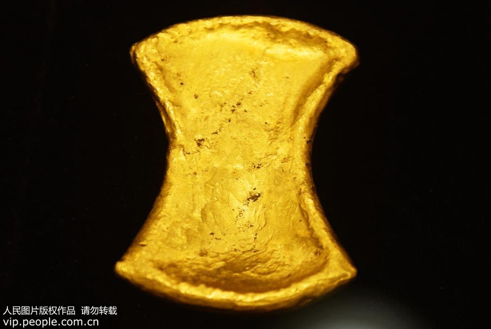 南宋時期十兩素面金鋌亮相杭州 以40萬元高價被拍賣【3】