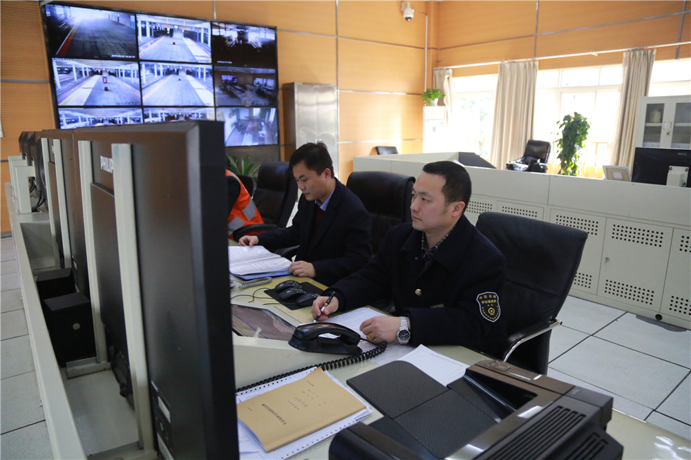 ̽�û�վ�ź�¥����·��ȫ���еġ������ࡱ��11��