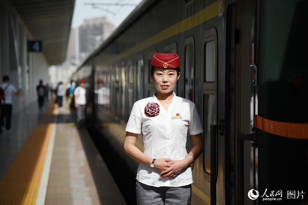 2018��6��1�գ����ɹź��ͺ��أ��������ڽӳ���