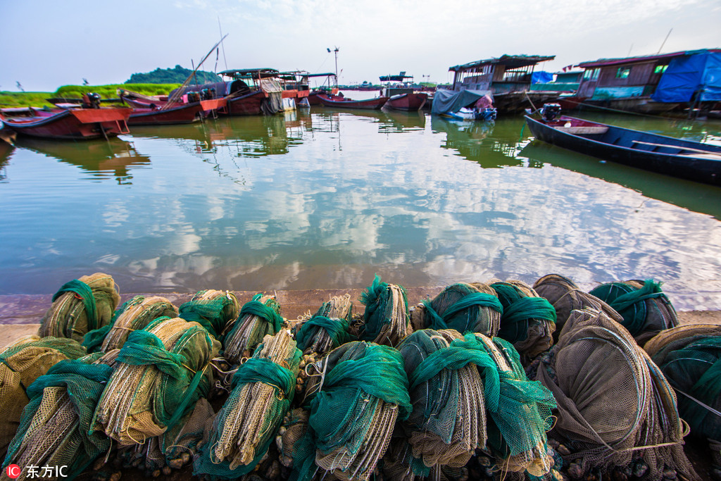 鄱陽湖第17個禁漁期即將結束 漁民整理漁具漁船等待開漁【4】