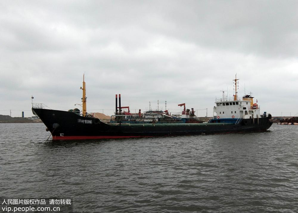 江蘇海警24小時查獲七艘涉嫌走私油船 案值2000余萬元【7】
